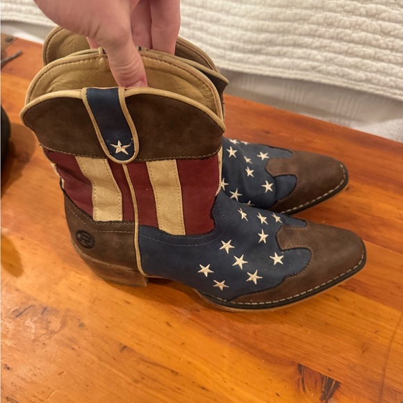 American Flag Cowgirl Booties - Picture 2 of 4